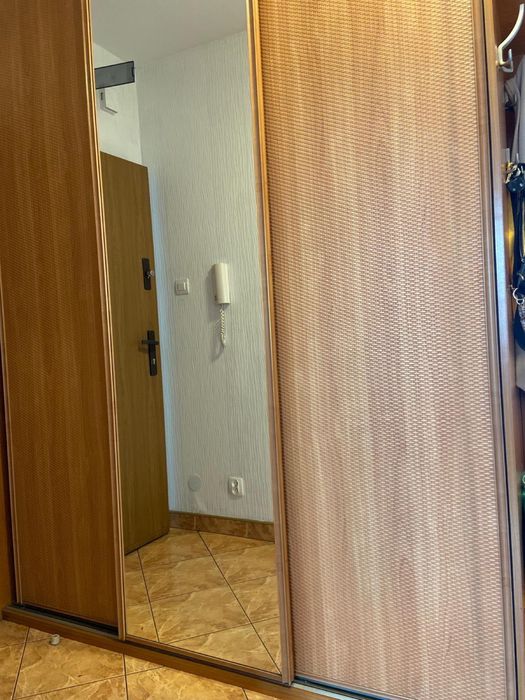 Odświeżone, umeblowane 48,5 m² z garażem – CENTRUM
