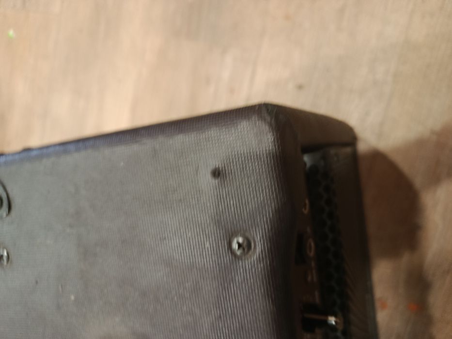 Głośnik gitarowy laney