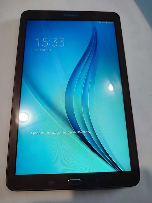 Планшет Samsung Galaxy Tab E 9.6 SM-T561 3G 8Gb