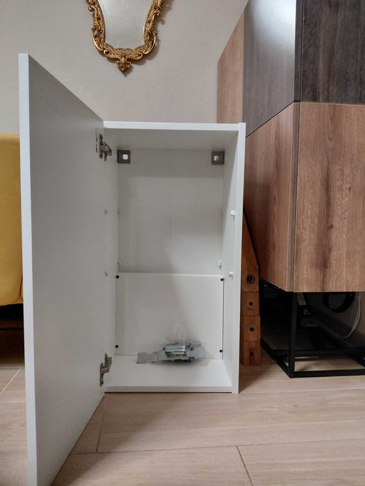 Armário de cozinha, de parede branco brilhante