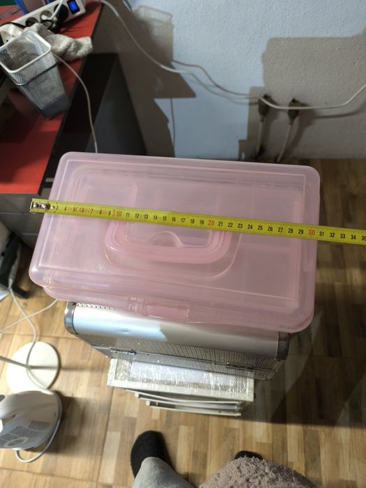 Mala unhas plástico