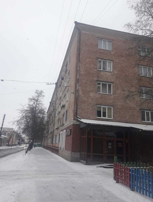 Сдаётся комната в коммуналке