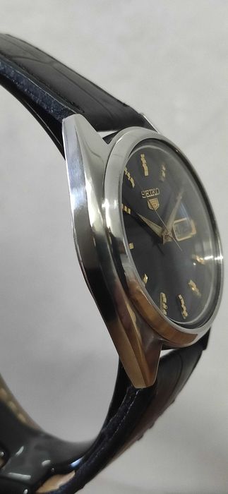 Relógio antigo Seiko 5 automático