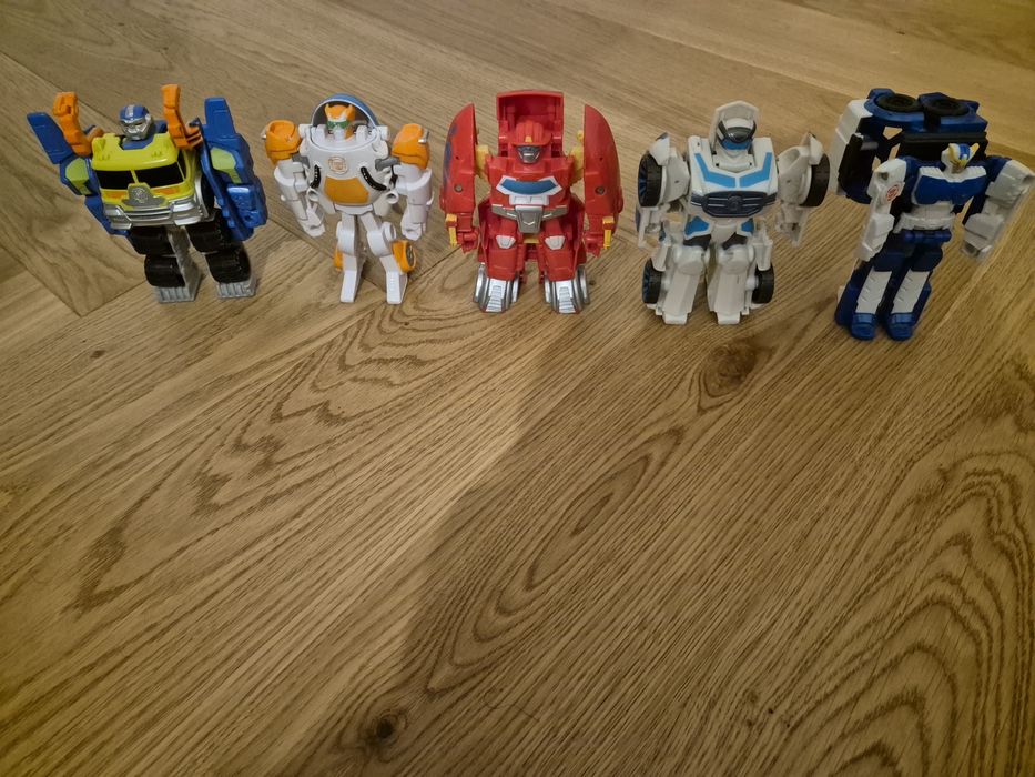 Transformersy pojazdy i zwierzaki