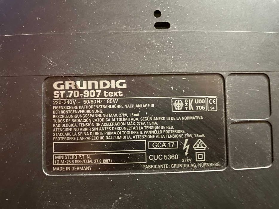 Телевізор Grundig 26 дюймів ST 70-907 text + тюнер Orton 4160CX plus
