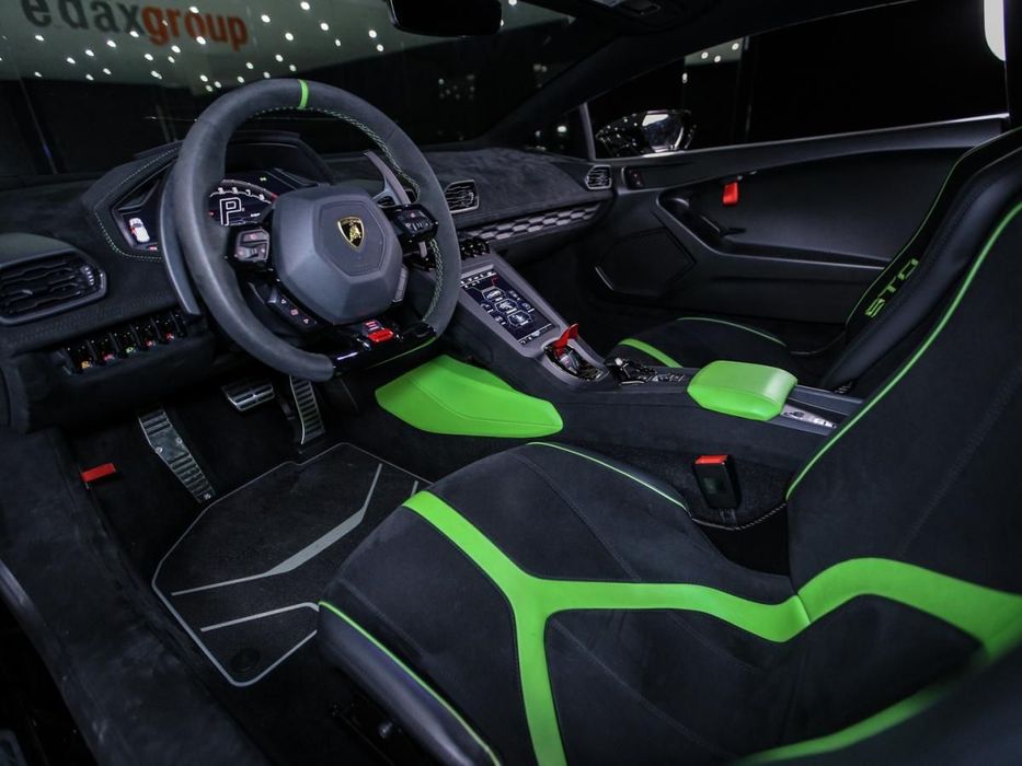 Lamborghini Huracán STO