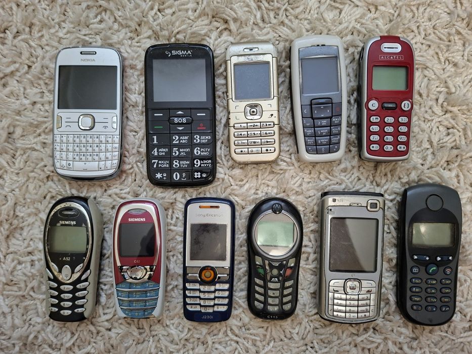 Электроника разная в рабочем состояни (телефоны, системные)