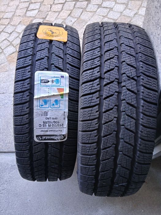 Pneus Novos 215/70R15 C Continental