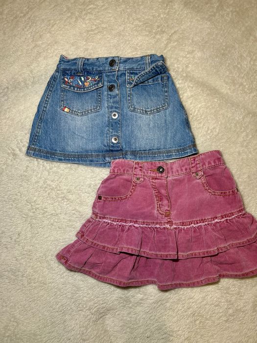 Джинсові сарафани та спіднички для дівчинки
