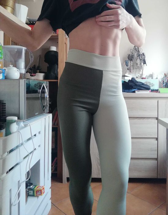 Dwokolorowe legginsy /S-M