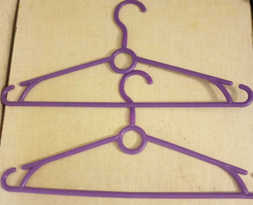 Плечики для одежды. Маникены.