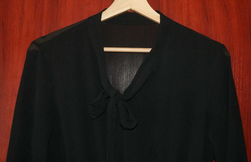 Sukienka czarna BLU ROYAL Rozm. M lub L