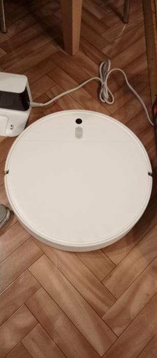 Продам робот пилосос Xiaomi Vacuum-mop 2 lite