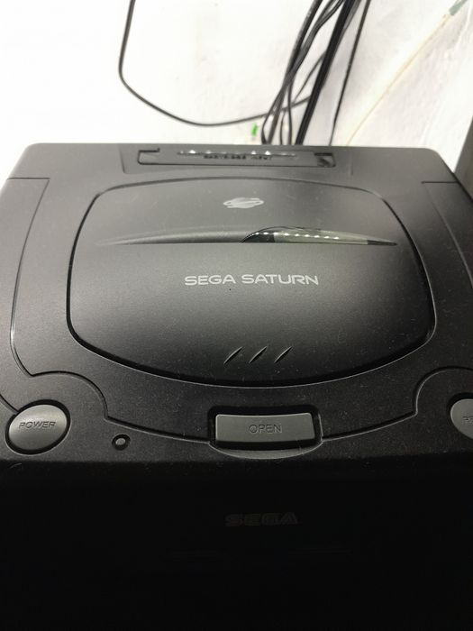 Vendo sega saturno bom estado