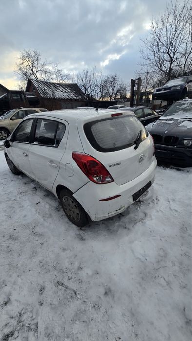 Шрот запчастини розбор, хундай i20,1,4 бенз механіка 2014 рік