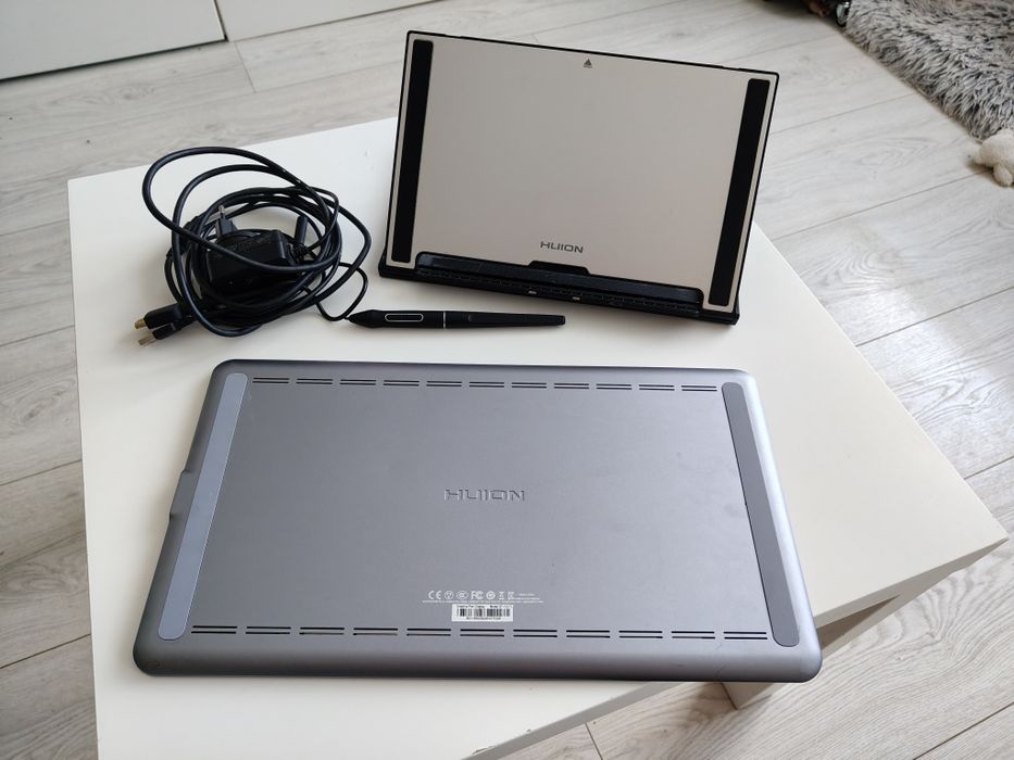 Tablet graficzny HUION kamvas pro 13