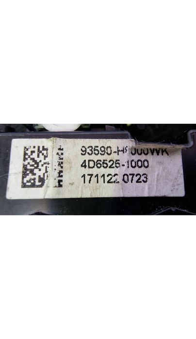Comando / Botão / Interruptor Vidros Trás Direito 4D6525-1000 - KIA STONIC