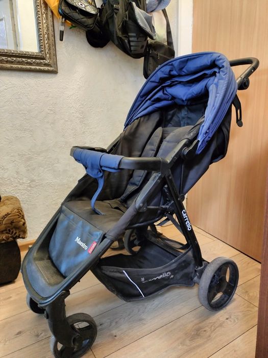 Коляска прогулочная