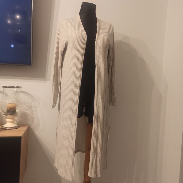 Długi prążkowany sweter kardigan New Look rozmiar 44