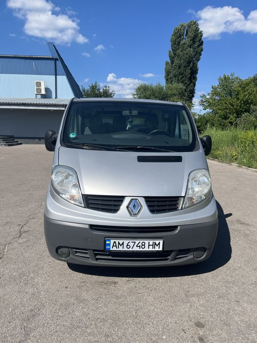 Renault Trafic 2.5 (2010”), 9000$