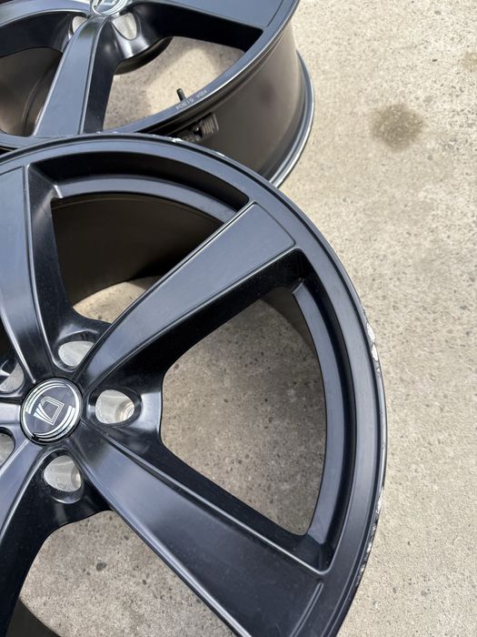 Диски 21 5.114,3 ET40 10,5Jx21H2 Tesla Y Різно Широкі