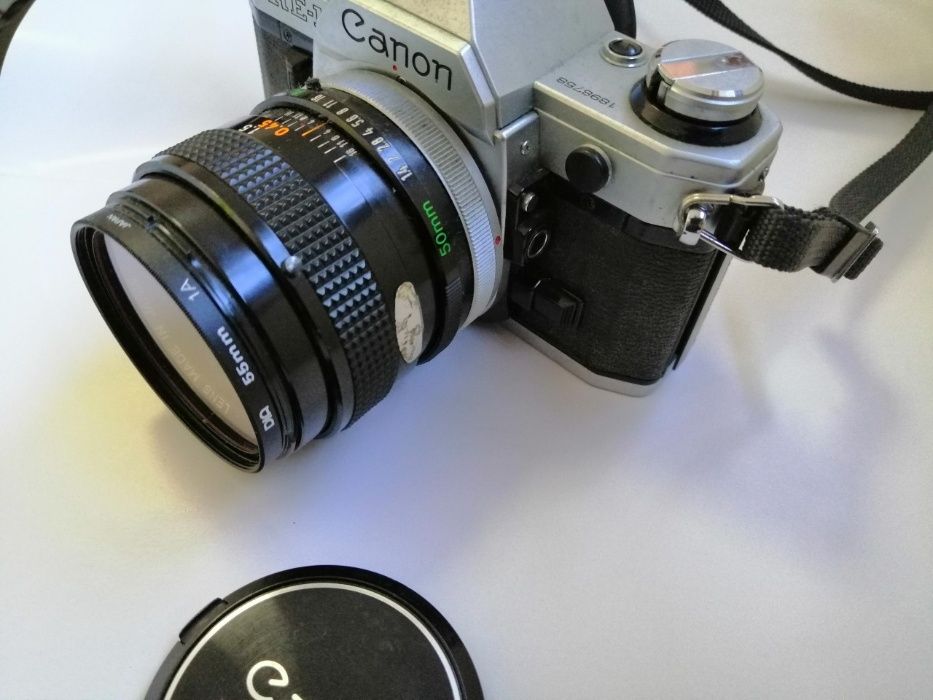 Máquina Fotográfica Canon Analógica AE-1