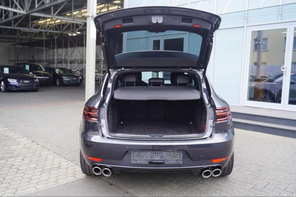 Porsche macan s