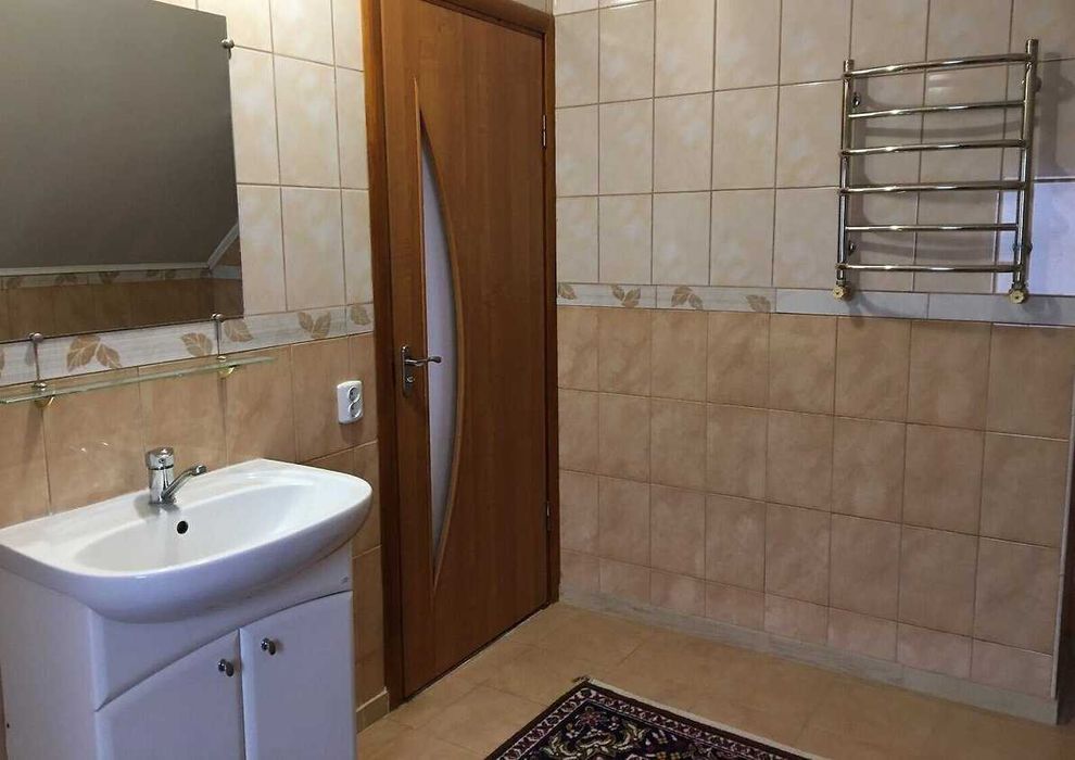 Без% Є відновлення ! Будинок135м2 ділянка 10 сот Білогородка  140000