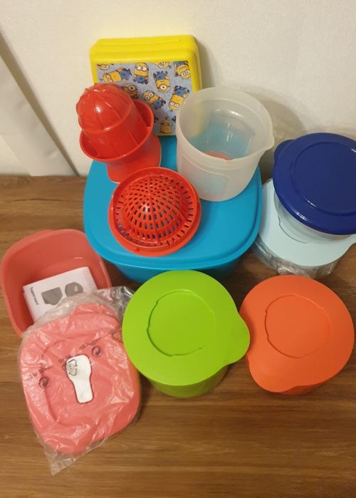 Ємності Tupperware