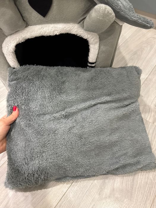 Будинок для кота чи собачки будка ліжко лежанка