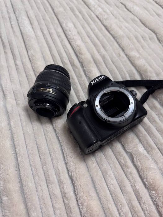 Nikon digital camera d3200