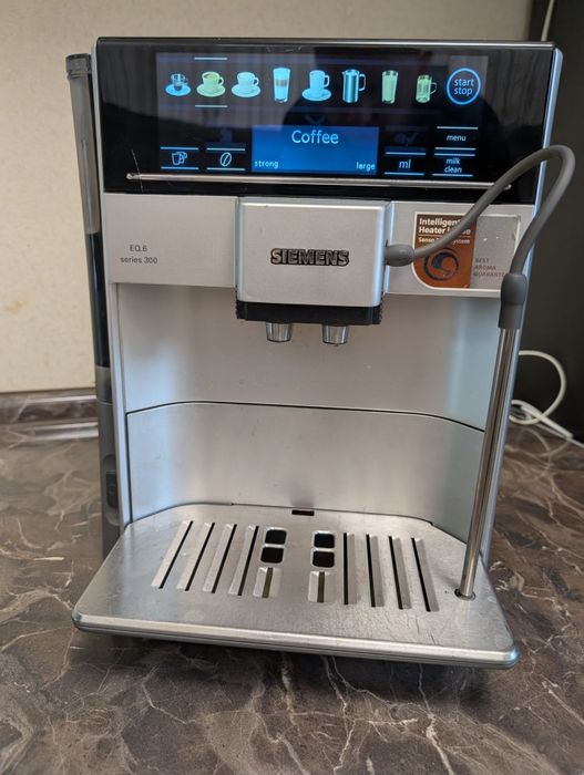 Кавомашина Siemens EQ.6 plus s300 (TE653311RW)