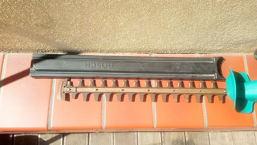 Nożyce do żywopłotu Bosch AHS 480-24 T