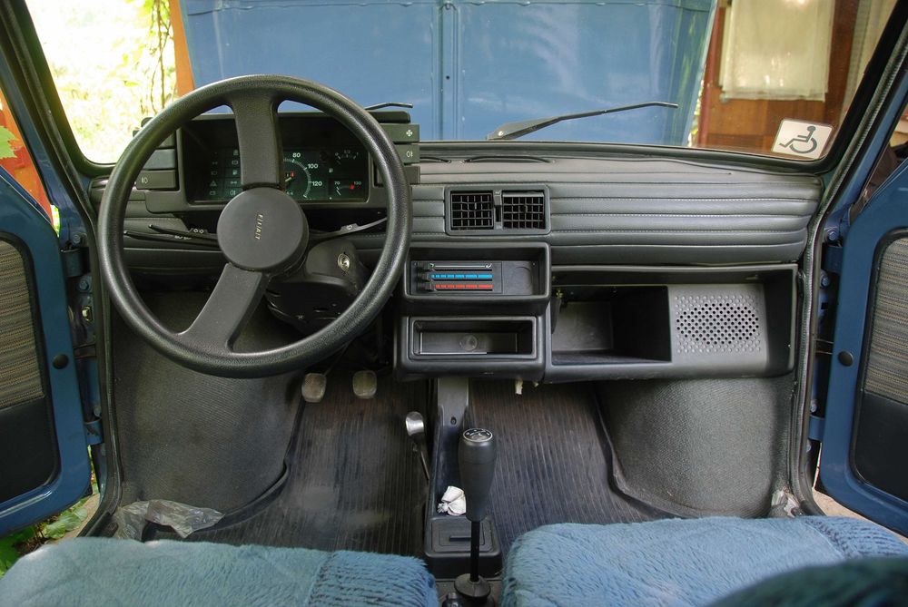 sprzedam fiat 126 bis