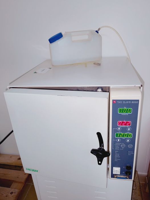 Autoclave tausteril