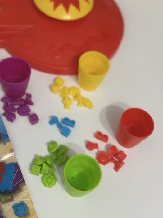 Настільна гра Піньята Pop! Pop! Pinata! Game Hasbro