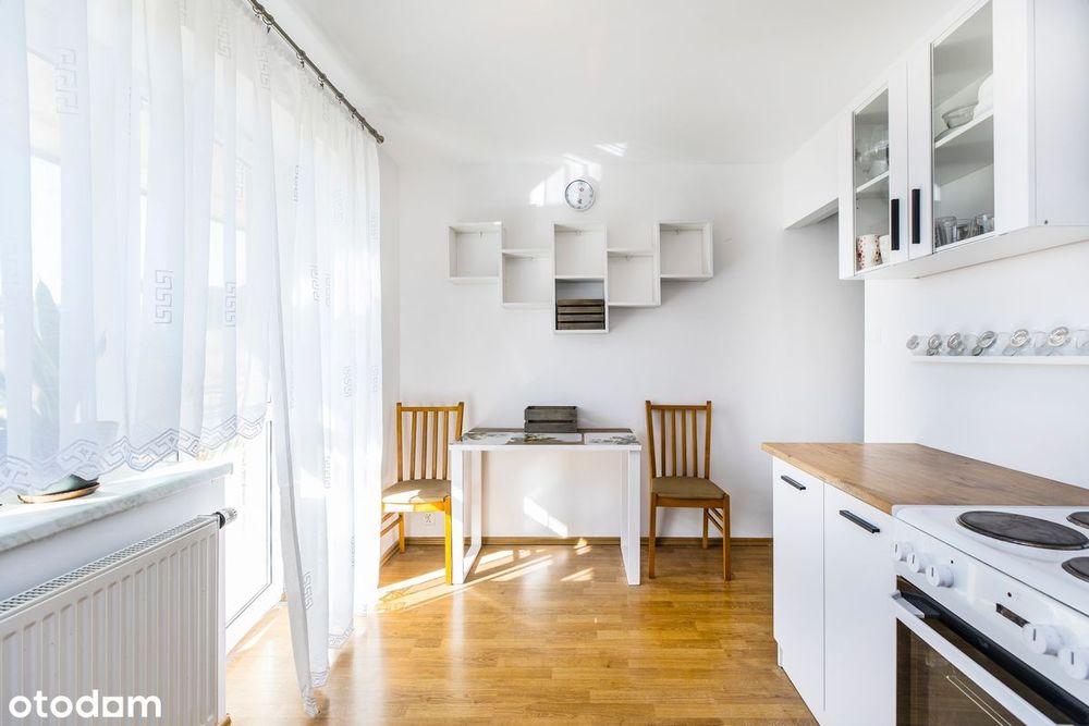 Na sprzedaż dom wolnostojący około 200 m2 w miejscowości Iwkowa.