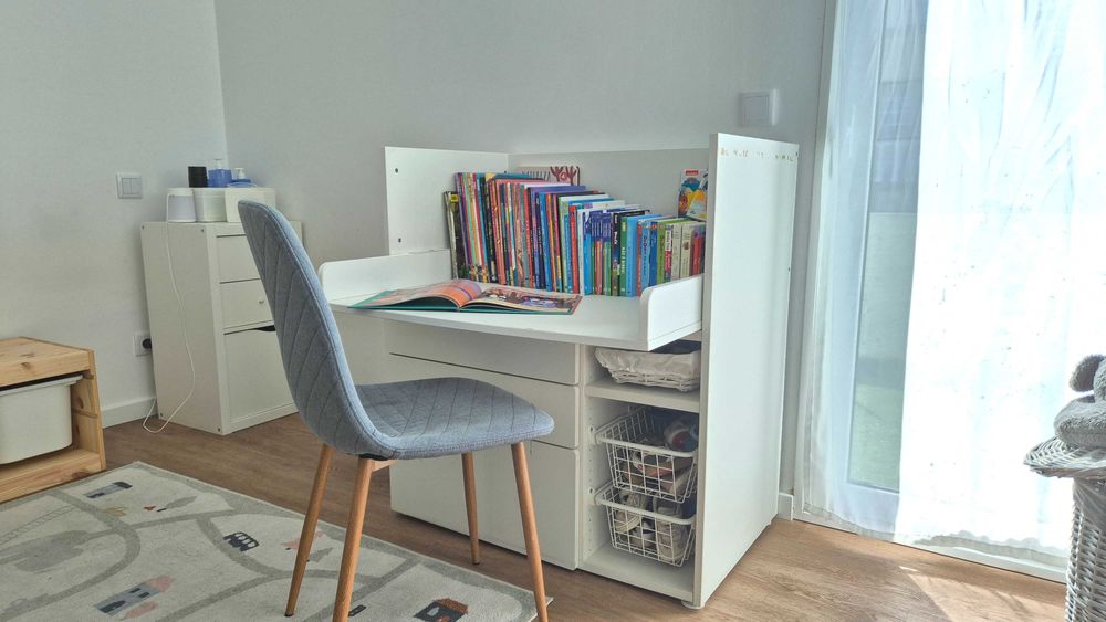 Movel Trocador de Fraldas IKEA SMASTAD - Convertivel em secretaria