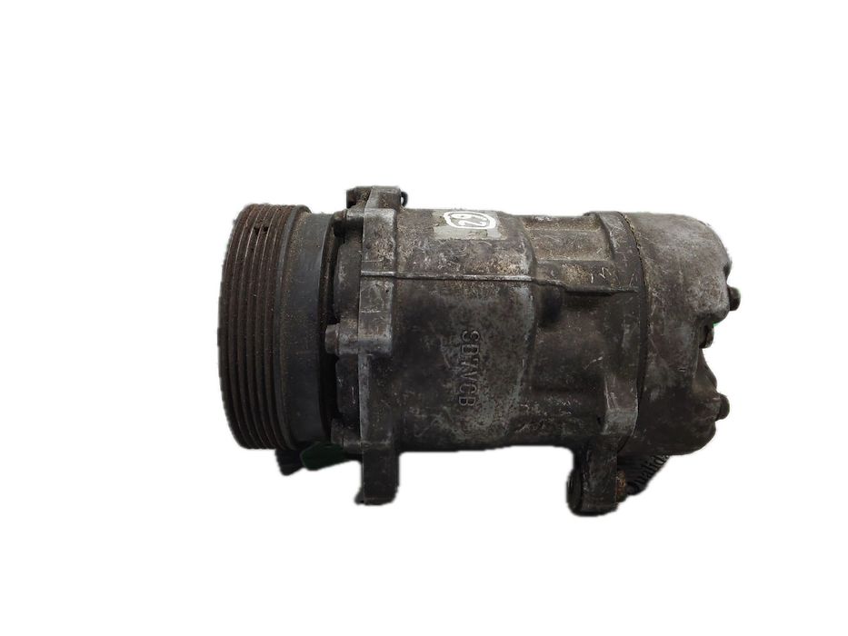 Compressor AC VOLKSWAGEN Caddy III (2K, 2C)