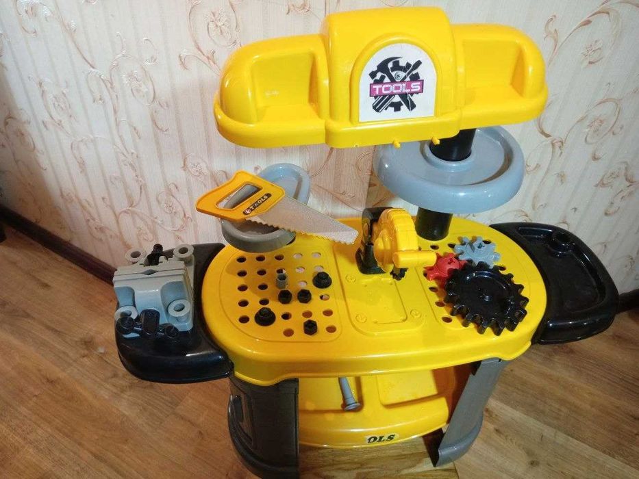 Дитячий ігровий верстак з інструментами / Столик майстра Tools