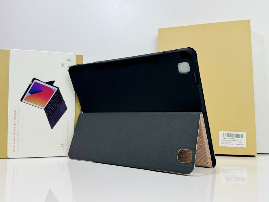 Новий чохол з клавиатура та тачпадом для iPad/Pro 10,2 і 10,5 дюймів