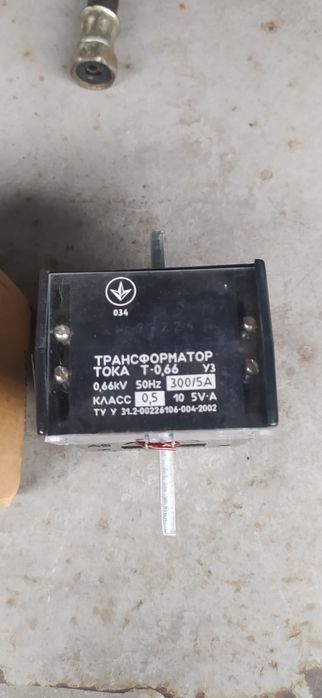 Трансформатор тока Т-0,66А
