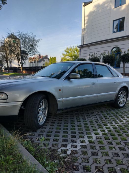 Audi a8 d2 2.8 v6 lpg tiptronic bez rdzy książka serwisowa