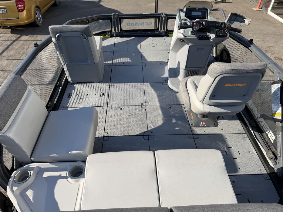 ПРОДАЖ | Sea-Doo Switch 13 Compact 170 HP
