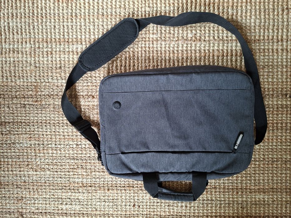 Torba na laptopa HP stan idealny .