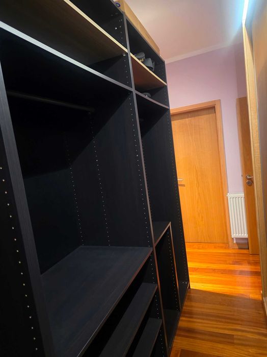 armário IKEA PAX - 3 módulos 236cm x 100 cm x 60 cm