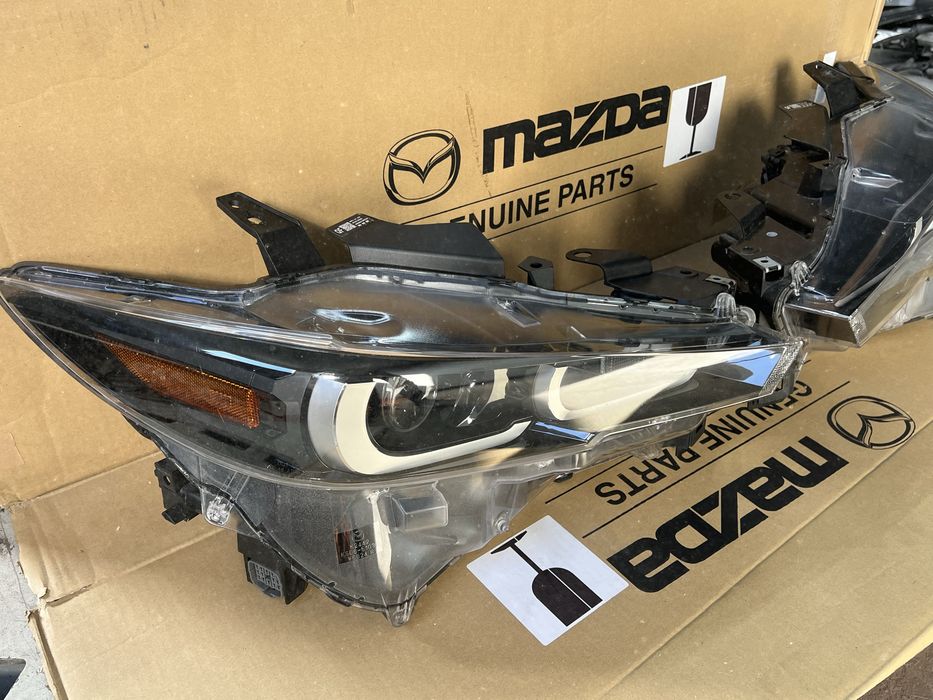 Фара права ліва Mazda CX5 2022-2025 рік мада сх-5 сх5 сх 5