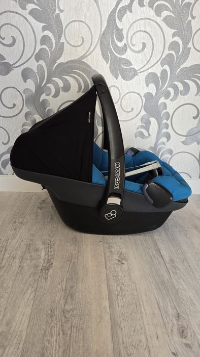 Fotelik samochodowy Maxi Cosi nosidełko