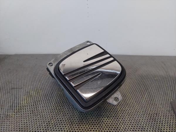 Puxador porta da mala SEAT Ibiza III (6L1)