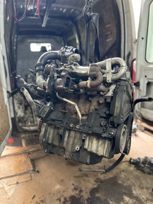 Двигун мотор двигатель K9K V714 A704 B702 1.5 dci Kangoo Clio Thalia